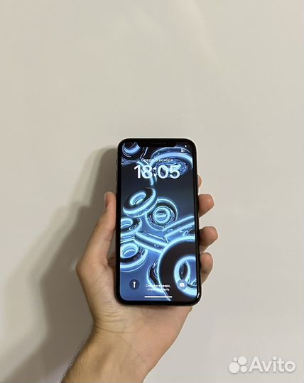 iPhone X, 64 ГБ