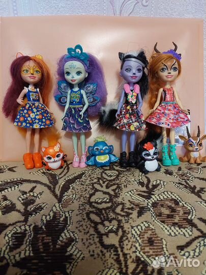 Продам домик enchantimals и куклы