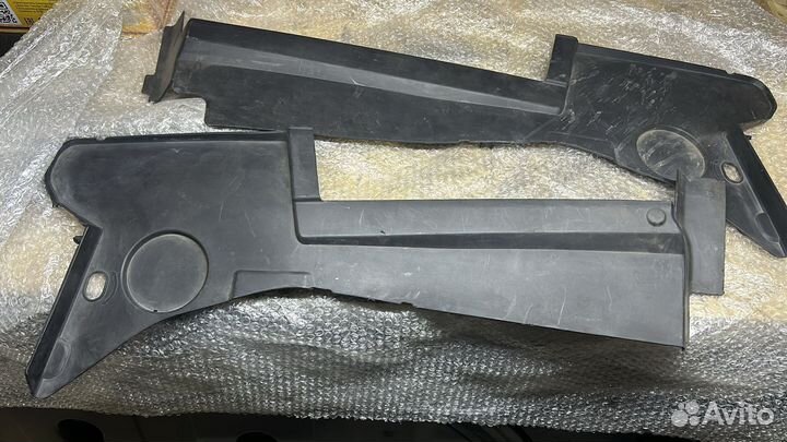 Накладки на радиатор Dodge Challenger 2020