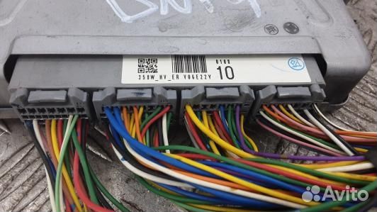 Блок управления двигателем toyota prius XW20 (DNI0