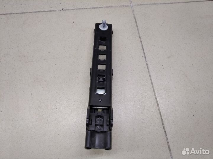 Механизм регулировки ремня безопасности Focus II 2