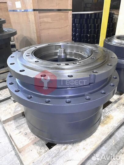 Редуктор хода Volvo EC140blcm