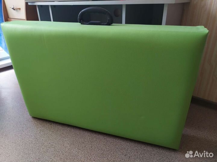 Кушетка косметологическая