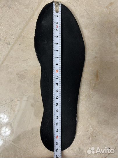 Детские футбольные бутсы сороконожки