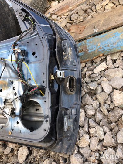 Дверь мерседес е210 Mercedes w210 e 210