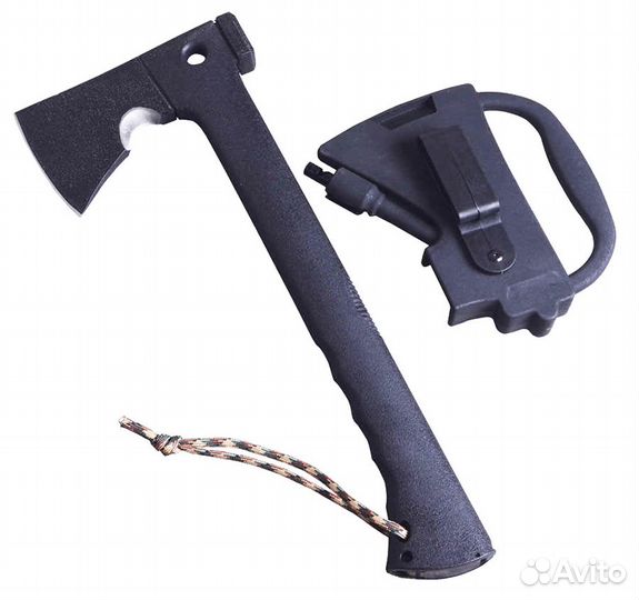 Топор с огнивом и ножом