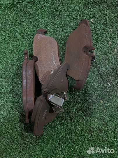 Тормозные колодки 278мм заднее Mercedes-Benz