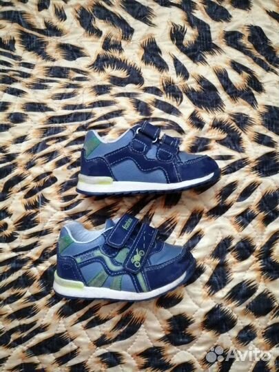 Кроссовки 21 размер