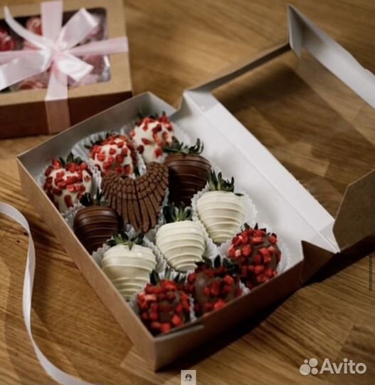 Набор из клубники в шоколаде