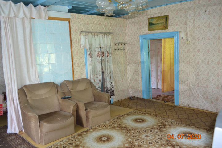 Дом 27 м² на участке 4 сот.