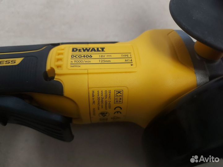 Аккумуляторная угловая шлифмашина dewalt dcg406n