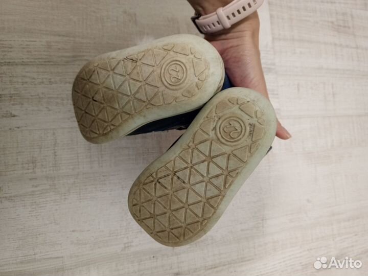 Демисезонные ботинки 22