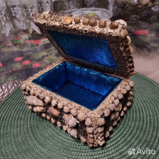 Шкатулка из ракушек Таиланд ручная работа