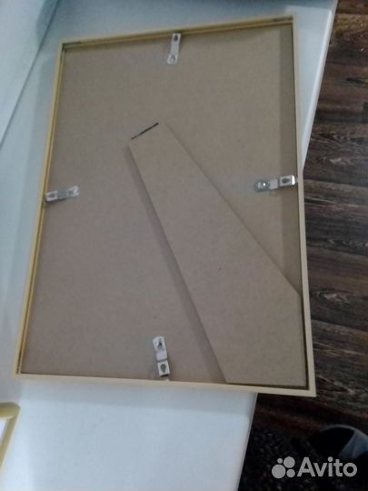 И и фарфоровые подставки под фото