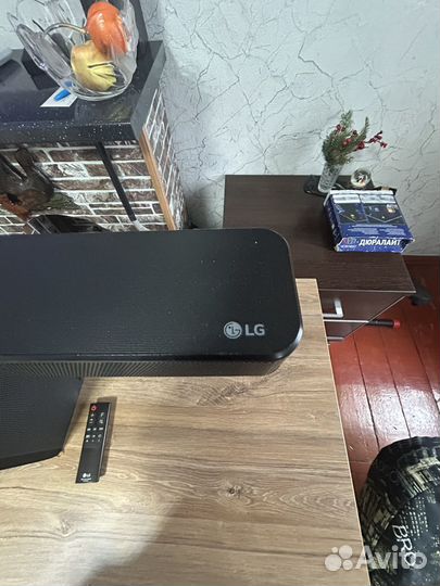 Саундбар lg