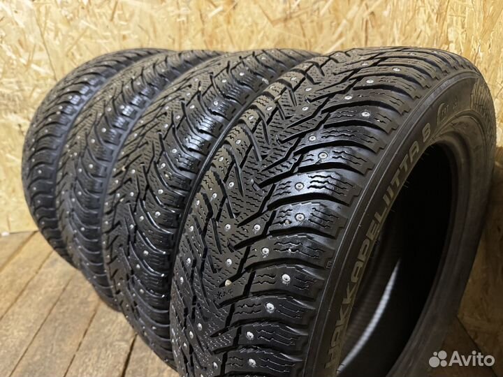 Nokian Tyres Hakkapeliitta 8 205/60 R16 92T
