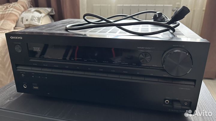 AV Ресивер Onkyo TX-NR717