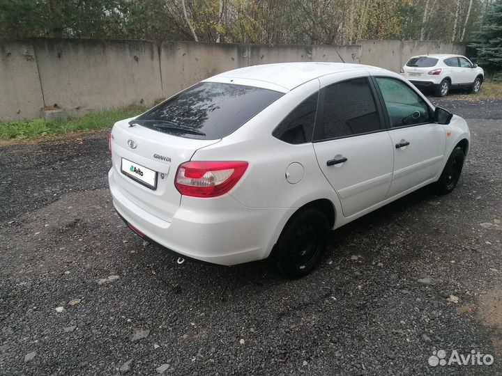LADA Granta 1.6 МТ, 2017, 65 116 км