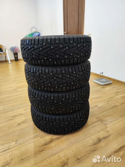 Pirelli Ice Zero 205/55 R16