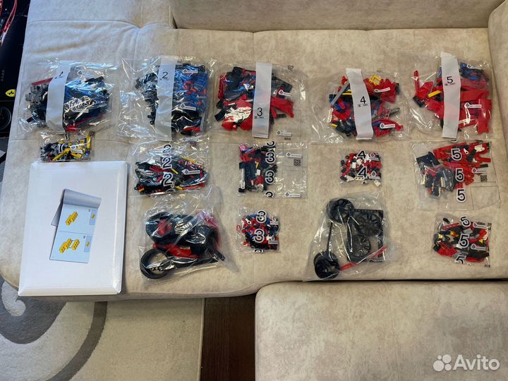Конструктор lego Technic 42125 Ferrari 488 GTE 