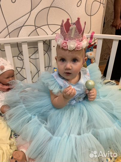 Продам платье для девочки