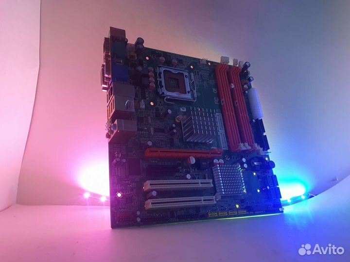 Материнская плата DDR3 775