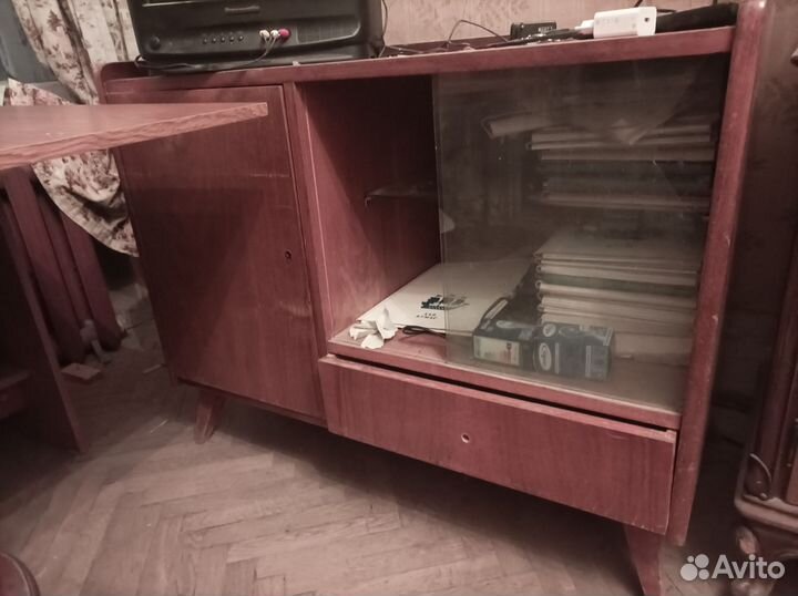 Мебель старая