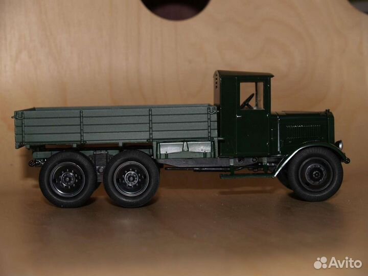 Модель грузового автомобиля 