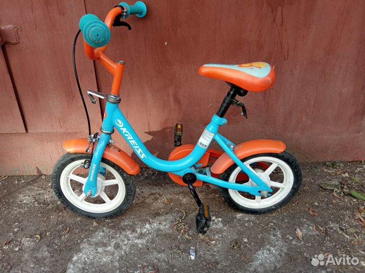 Велосипед Kreiss с дополнительными колесами