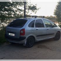 Citroen Xsara Picasso 1.6 MT, 2003, 240 000 км, с пробегом, цена 175 000 руб.