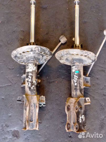 A6393206013 Амортизатор передний mercedes vito 639