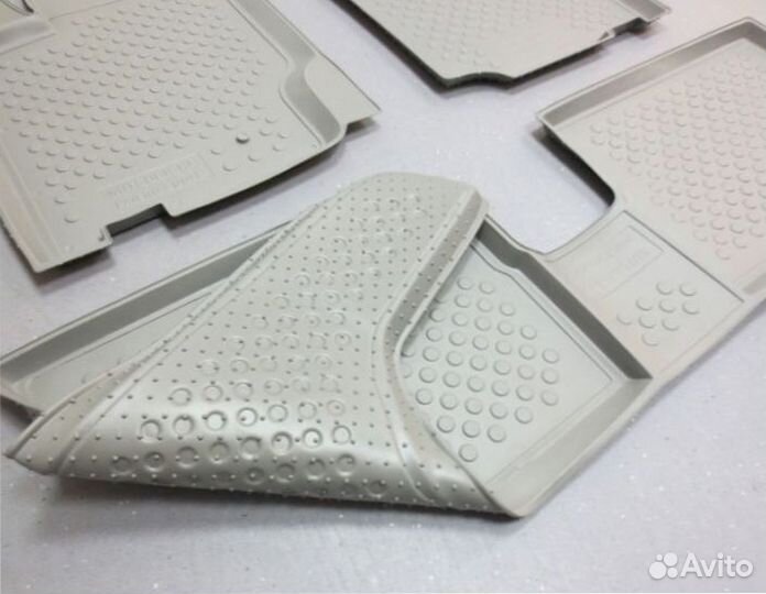 Коврики Mitsubishi Pajero Sport 1998-2008