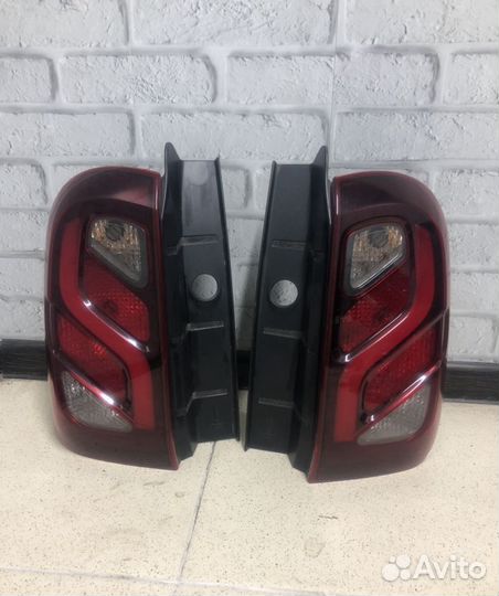 Фонарь задний левый Renault Duster 2018 г