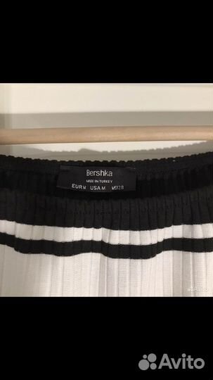 Лонгслив bershka