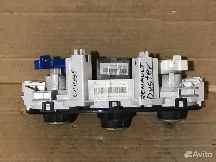 Блок управления отопителем Renault Duster 1
