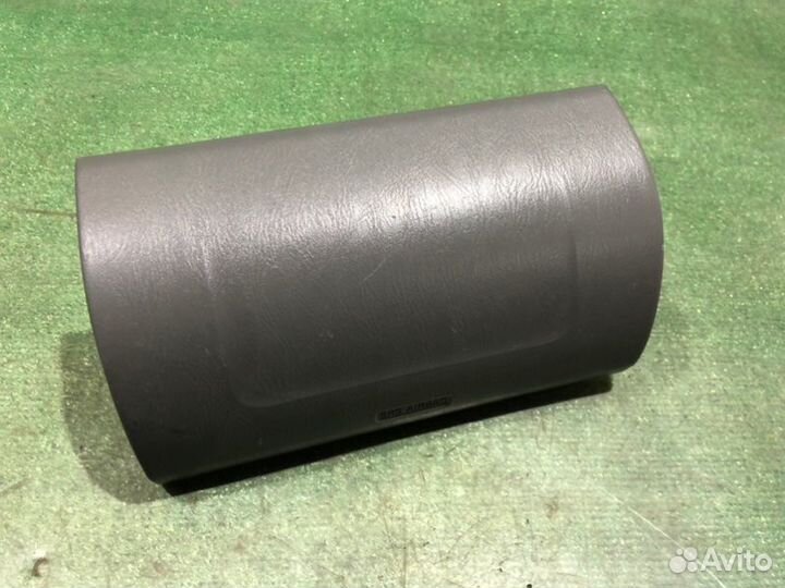 Подушка безопасности пассажира Suzuki Jimny JB23W