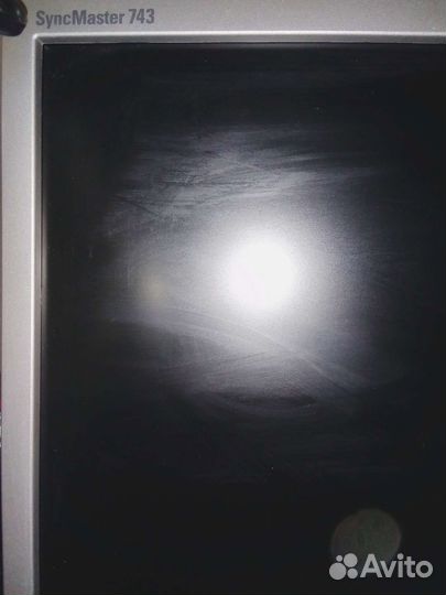 Монитор Syncmaster 743. Полная комплектация