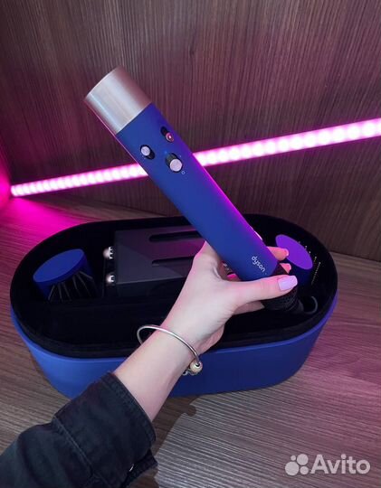 Фен стайлер Dyson Airwrap Complete HS05 несколько