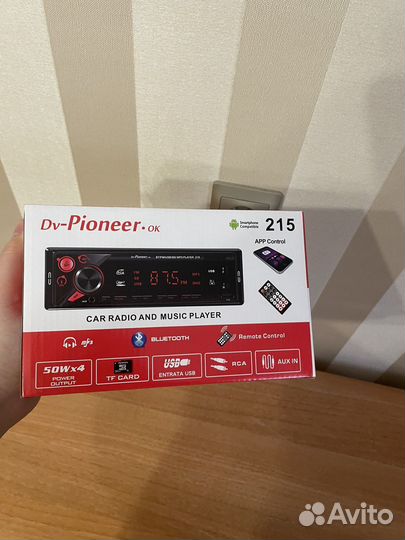 Новая автомагнитола Pioneer V215