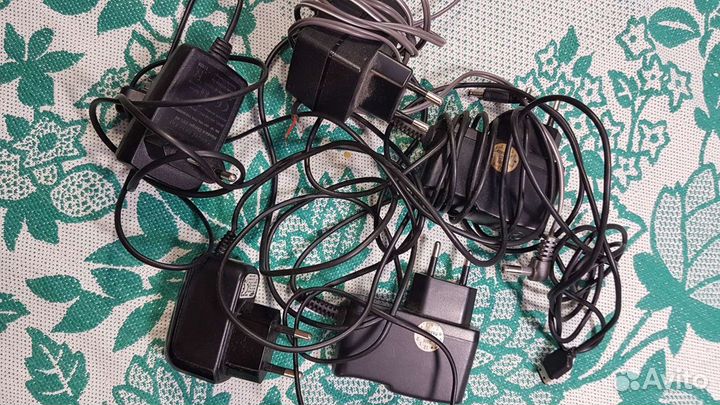 Зарядная На тлф сотовый