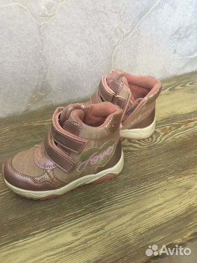 Ботинки демисезонные для девочки 23 размер Сказка
