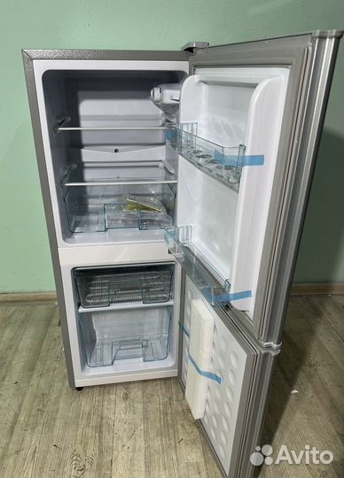 Холодильник новый мини