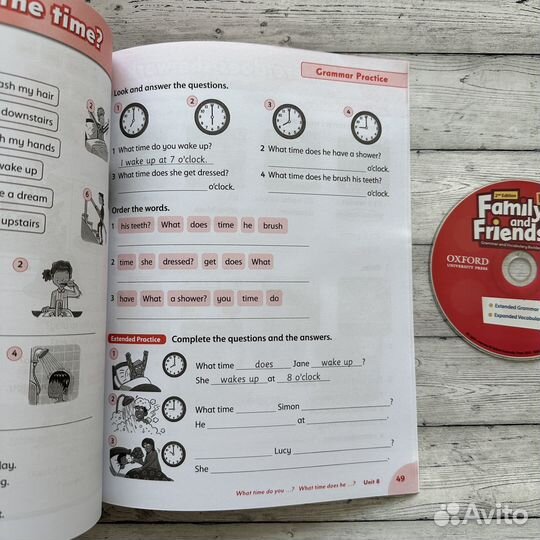 Family and friends 2 grammar & vocabulary builder