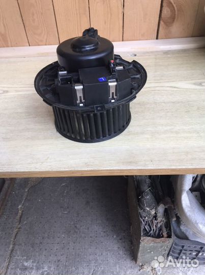 Мотор печки vw jetta5