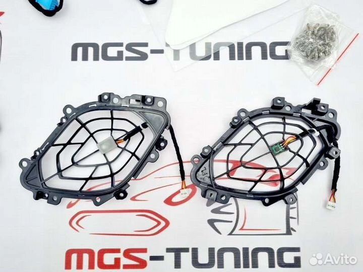 Подсветка дверных динамиков Mercedes GLE/GLS 167