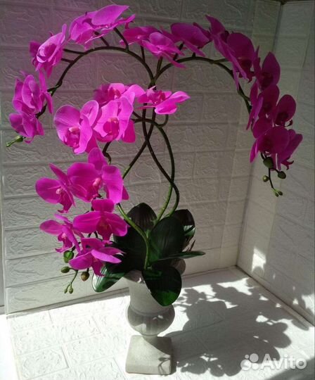 Орхидея искусственная
