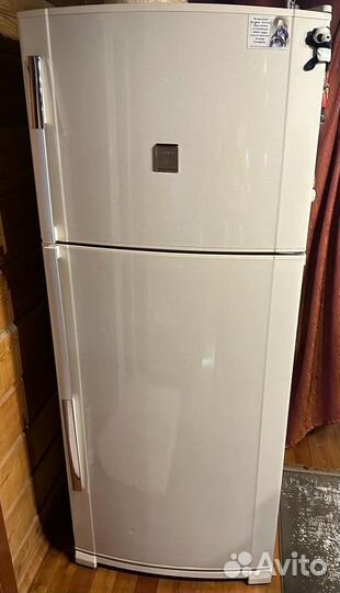 Холодильник sharp