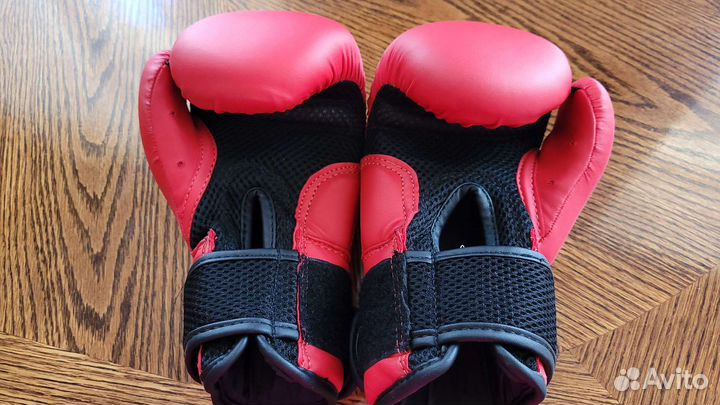 Идеальное состояние Сын одевал два раза 6-9 лет