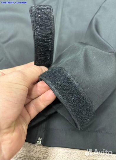 Ветровка Lacoste: ваш верный спутник