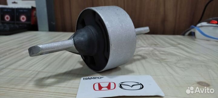 Сайлентблок продольного рычага Honda Pilot 2 зад